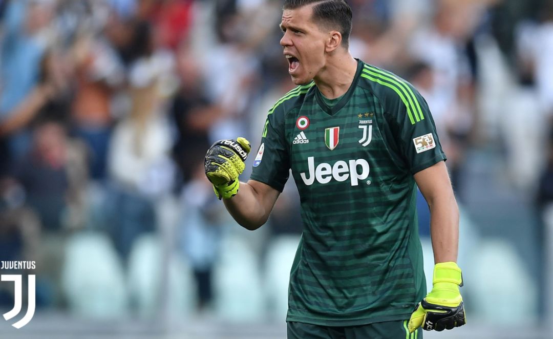 那不勒斯战术微调备战欧超杯C罗连续二十场比赛得分超过比分优势明显，媒体一致点评：阿贾克斯集结日复出首秀